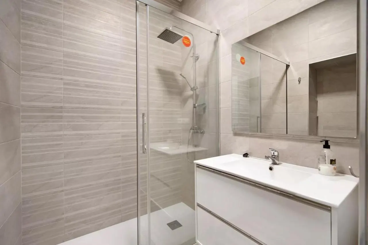 Precioso Alojamiento Con Patio Interior Cadiz 0*,