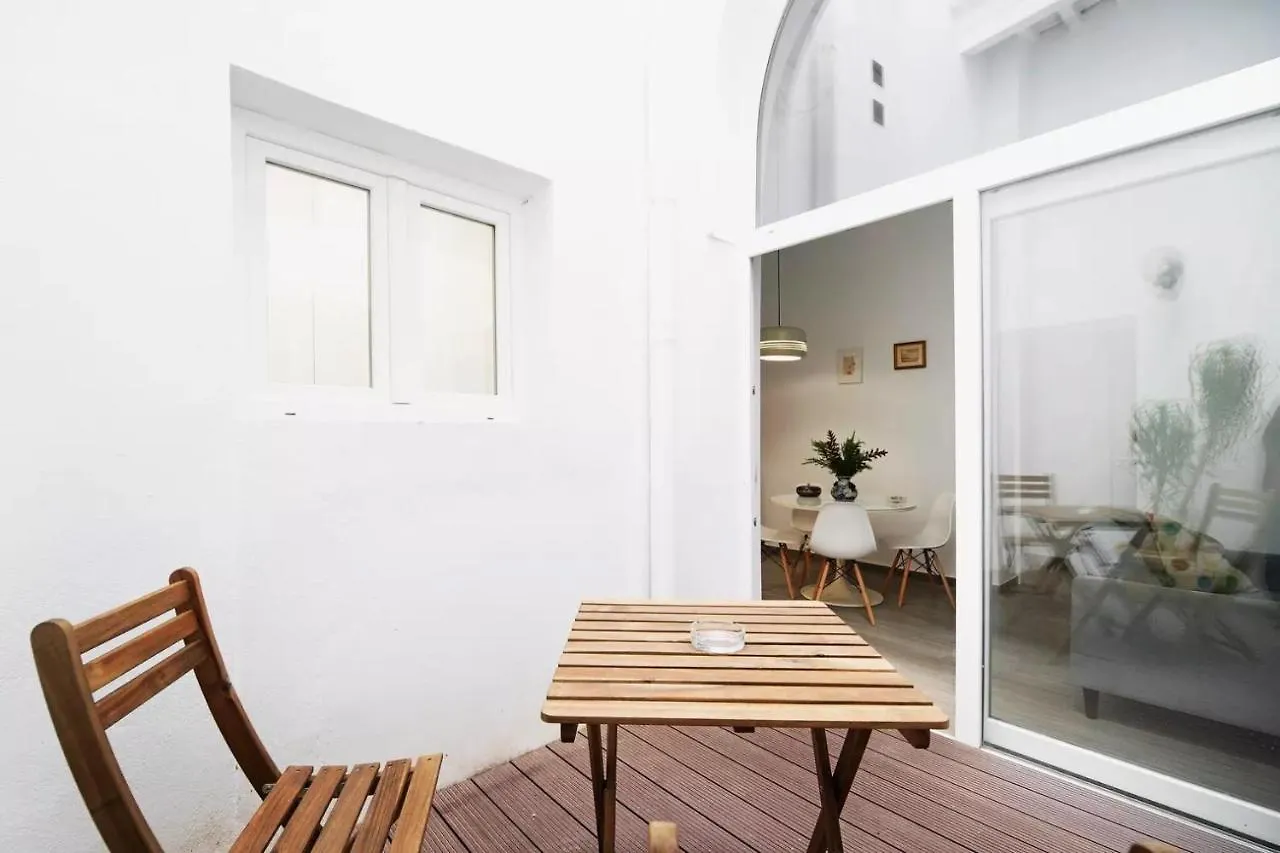 Apartment Precioso Alojamiento Con Patio Interior Cadiz Spain